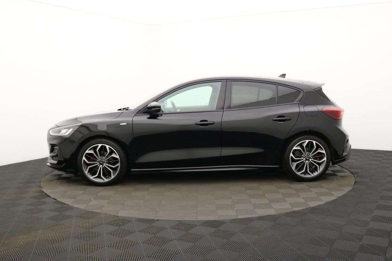 2023 FORD FOCUS 2023 FORD FOCUS