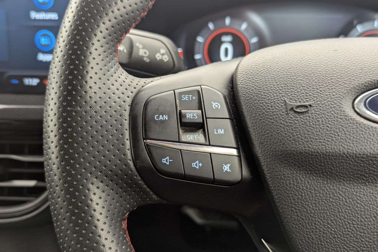 2023 FORD FOCUS 2023 FORD FOCUS