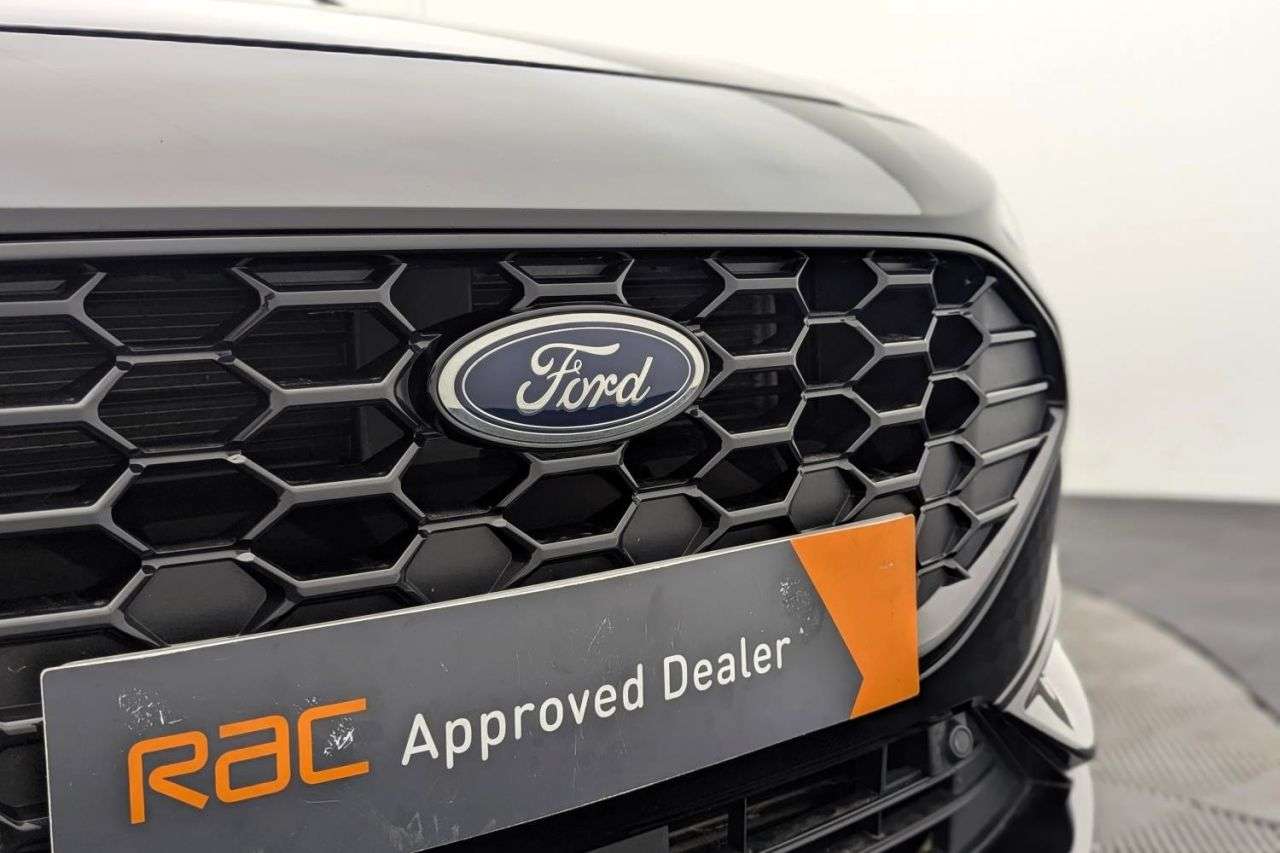 2023 FORD FOCUS 2023 FORD FOCUS
