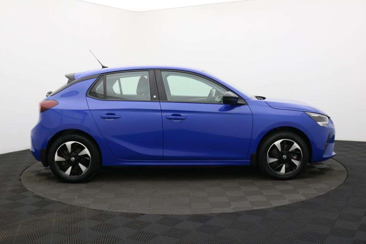 A 2022 VAUXHALL CORSA ELECTRIC 50kWh SE Premium Hatchback 5dr Electric Auto (136 ps) Award Winning 5 Star A 2022 VAUXHALL CORSA ELECTRIC 50kWh SE Premium Hatchback 5dr Electric Auto (136 ps) Award Winning 5 Star
