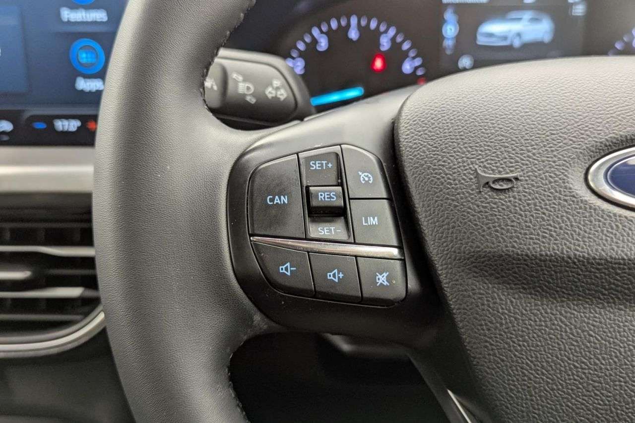 2023 FORD FOCUS 2023 FORD FOCUS