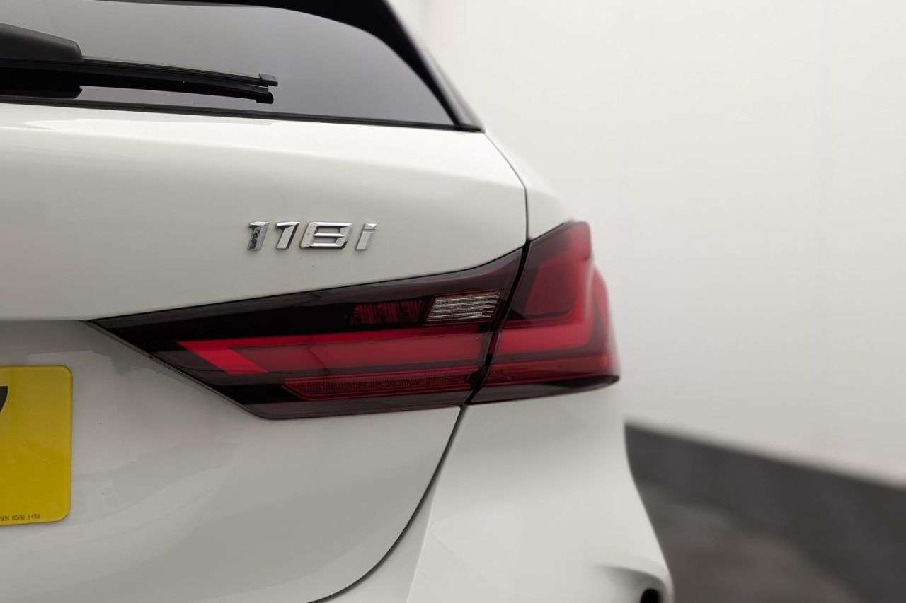 2020 BMW 1 SERIES 2020 BMW 1 SERIES