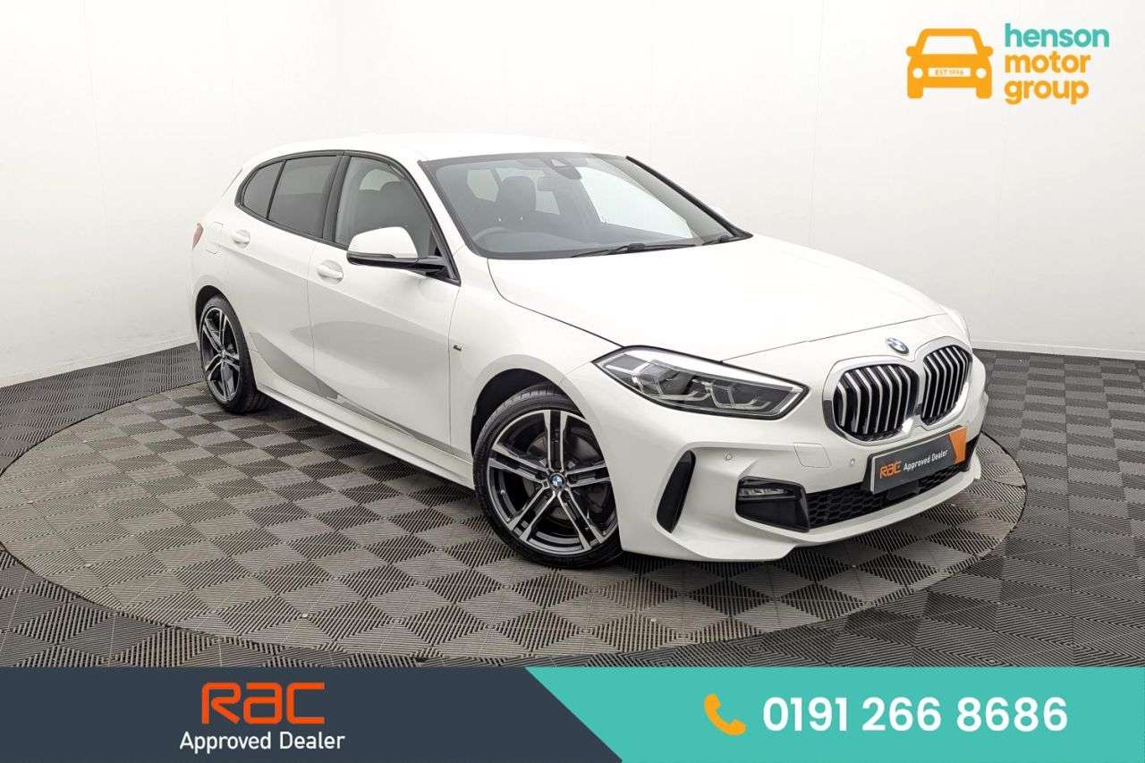 A 2020 BMW 1 SERIES 1.5 118i M Sport Hatchback 5dr Petrol Manual Euro 6 (s/s) (140 ps) Award Wi A 2020 BMW 1 SERIES 1.5 118i M Sport Hatchback 5dr Petrol Manual Euro 6 (s/s) (140 ps) Award Wi