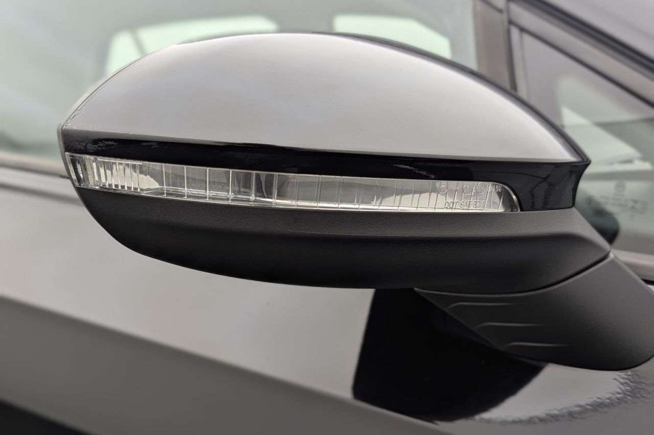 2021 VOLKSWAGEN GOLF 2021 VOLKSWAGEN GOLF