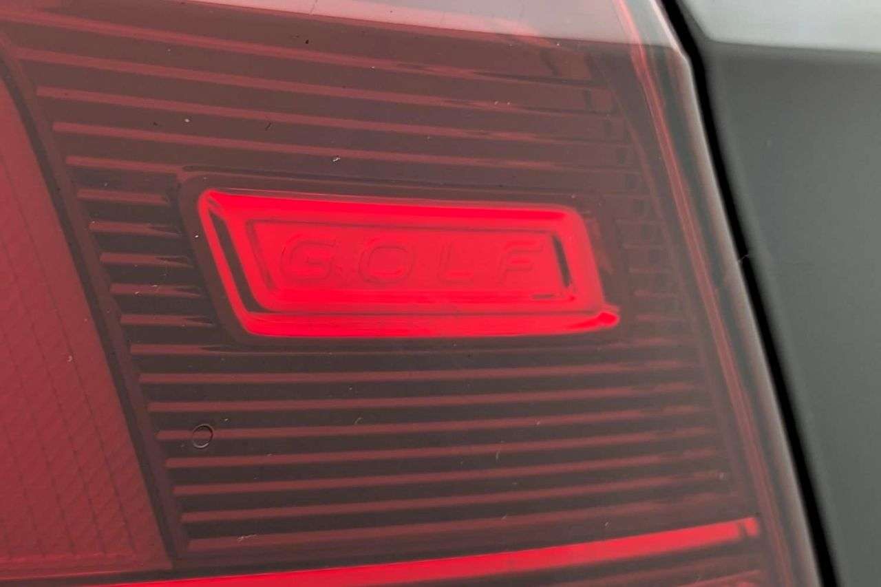 2021 VOLKSWAGEN GOLF 2021 VOLKSWAGEN GOLF