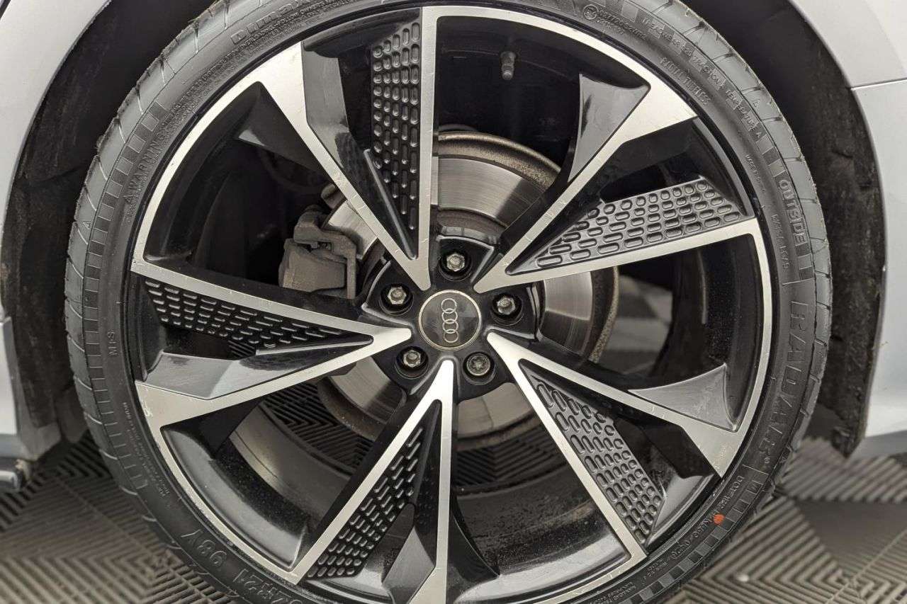 2019 AUDI A6 SALOON 2019 AUDI A6 SALOON