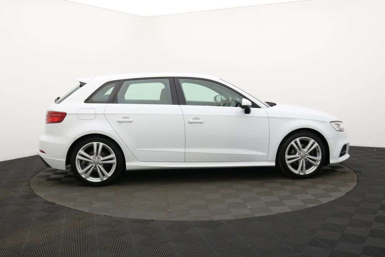 A 2018 AUDI A3 1.5 TFSI CoD S line Sportback 5dr Petrol S Tronic Euro 6 (s/s) (150 ps) Awa A 2018 AUDI A3 1.5 TFSI CoD S line Sportback 5dr Petrol S Tronic Euro 6 (s/s) (150 ps) Awa