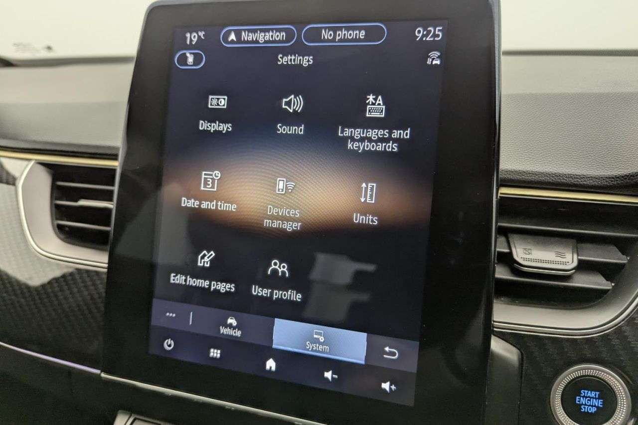 2023 RENAULT ARKANA 2023 RENAULT ARKANA