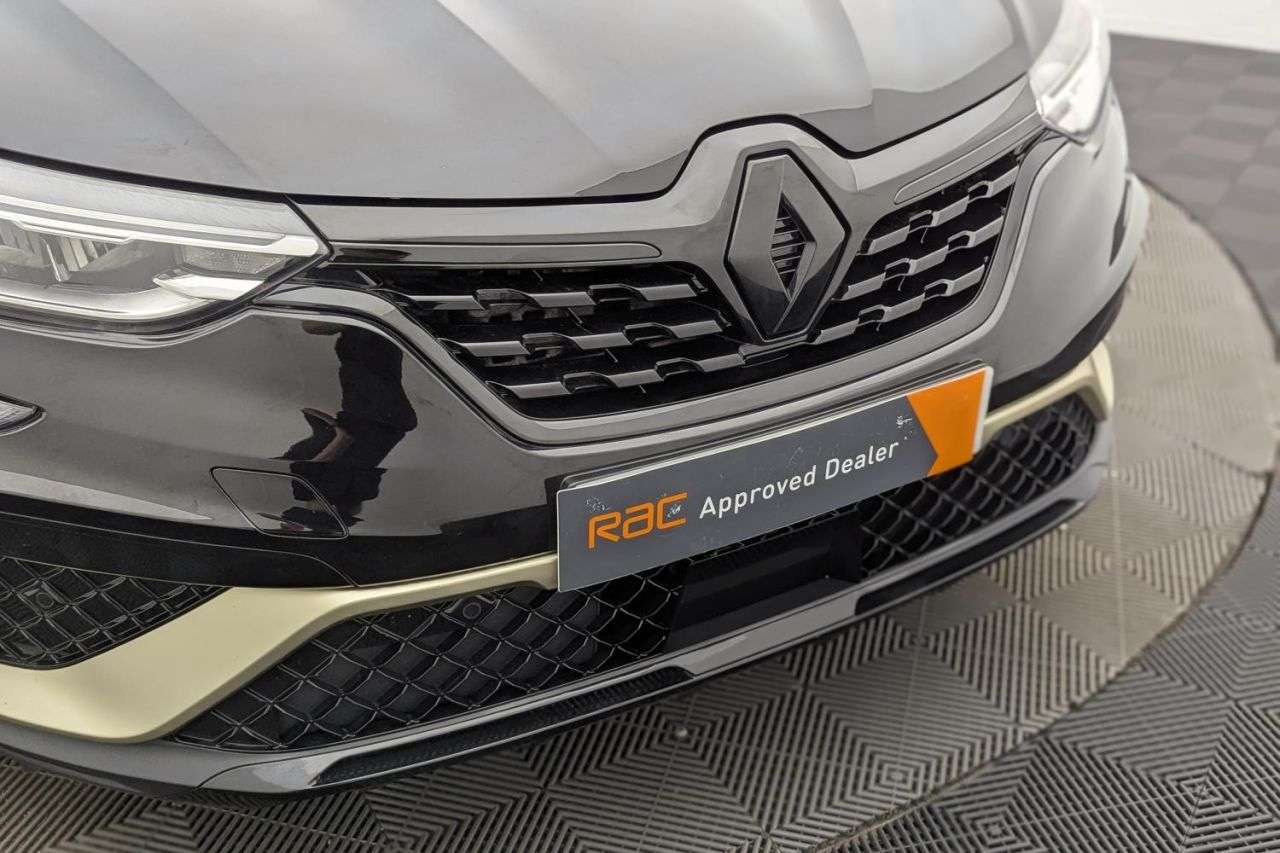 2023 RENAULT ARKANA 2023 RENAULT ARKANA