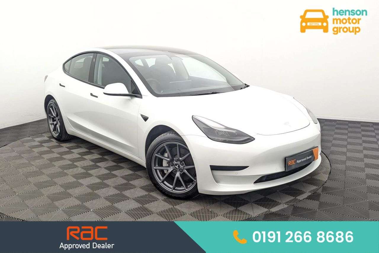 A 2022 TESLA MODEL 3 Standard Range Plus Saloon 4dr Electric Auto RWD (241 bhp) Award Winning 5 A 2022 TESLA MODEL 3 Standard Range Plus Saloon 4dr Electric Auto RWD (241 bhp) Award Winning 5