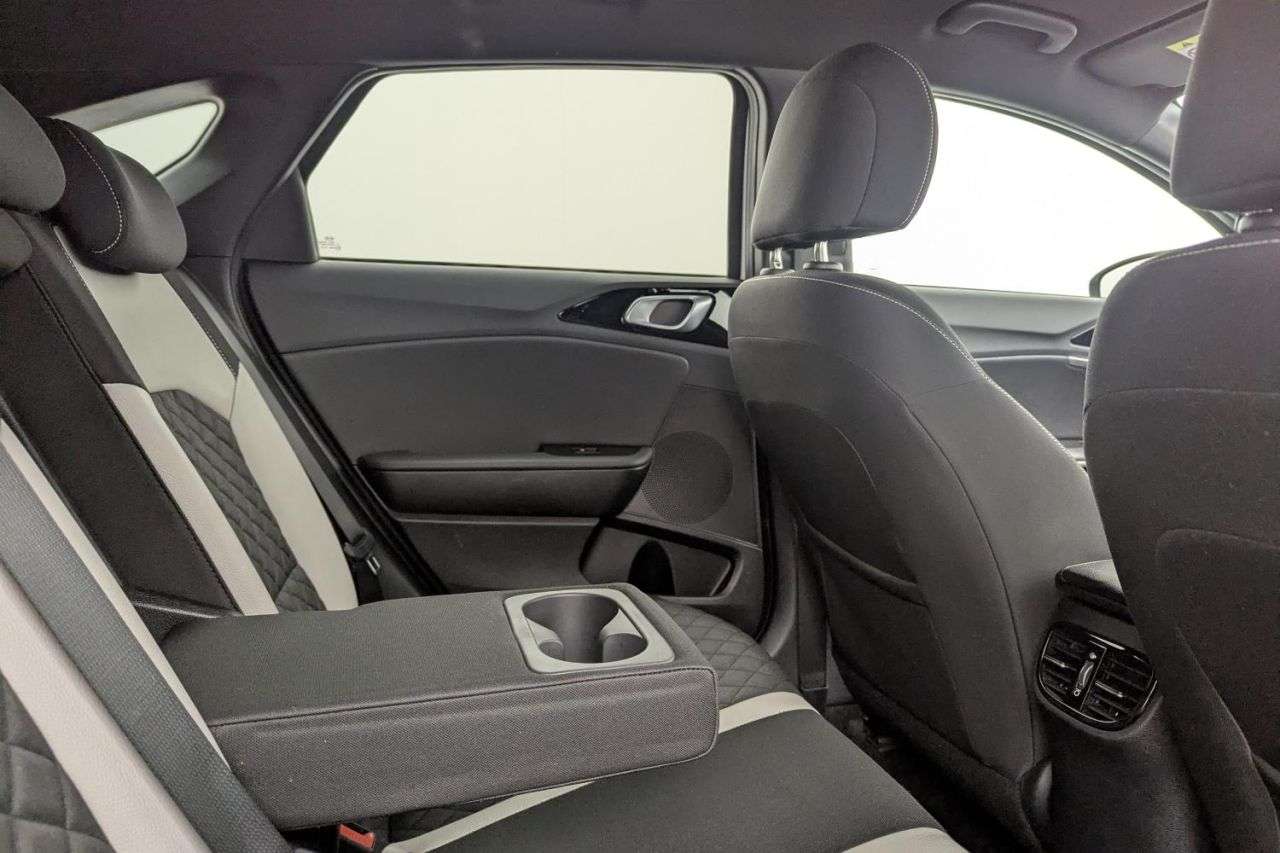 2021 KIA PROCEED 2021 KIA PROCEED