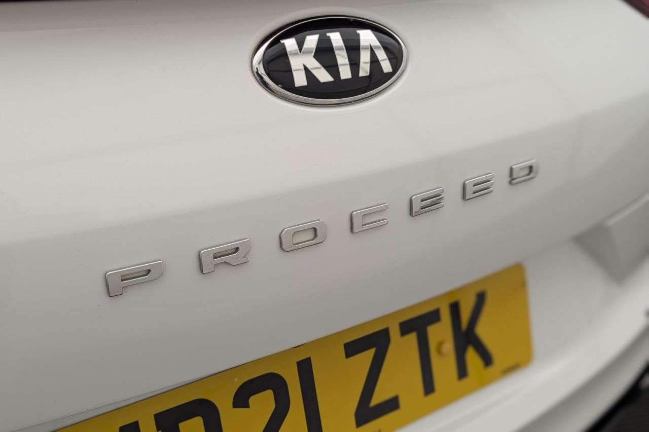 2021 KIA PROCEED 2021 KIA PROCEED