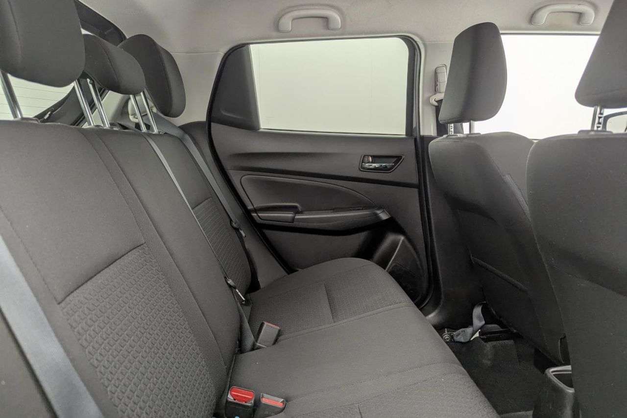 2018 SUZUKI SWIFT 2018 SUZUKI SWIFT