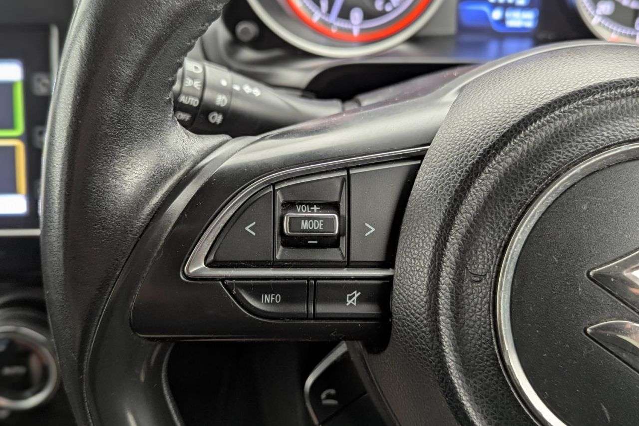 2018 SUZUKI SWIFT 2018 SUZUKI SWIFT