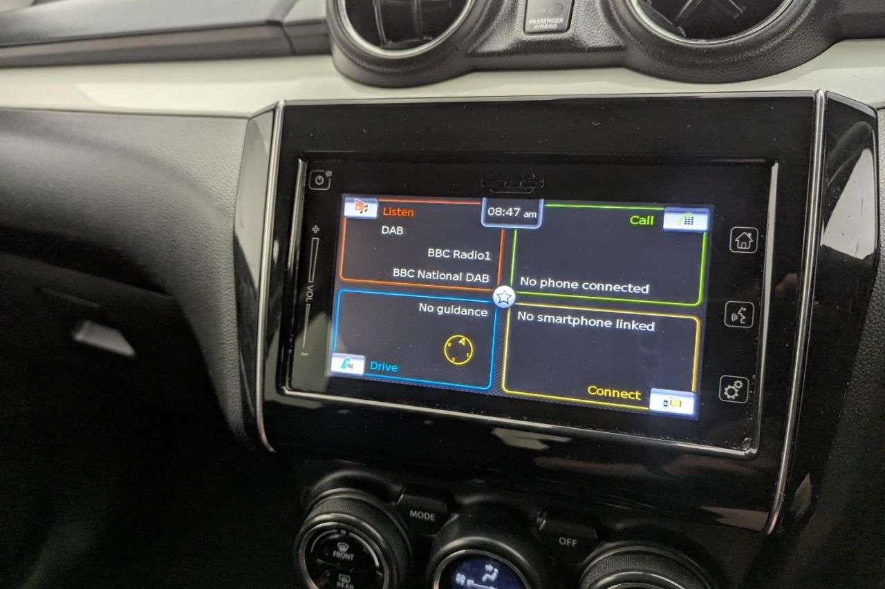 2018 SUZUKI SWIFT 2018 SUZUKI SWIFT