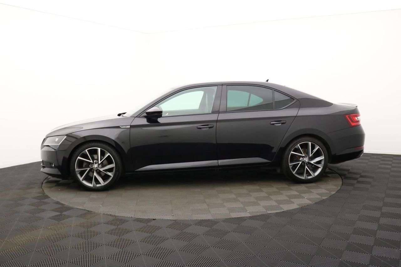 2019 SKODA SUPERB 2019 SKODA SUPERB