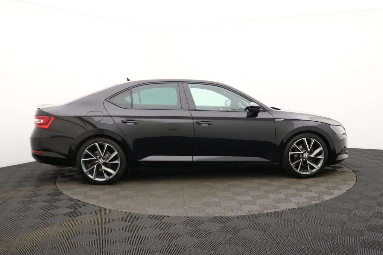 A 2019 SKODA SUPERB 1.5 TSI ACT SportLine Hatchback 5dr Petrol Manual Euro 6 (s/s) (150 ps) Awa A 2019 SKODA SUPERB 1.5 TSI ACT SportLine Hatchback 5dr Petrol Manual Euro 6 (s/s) (150 ps) Awa