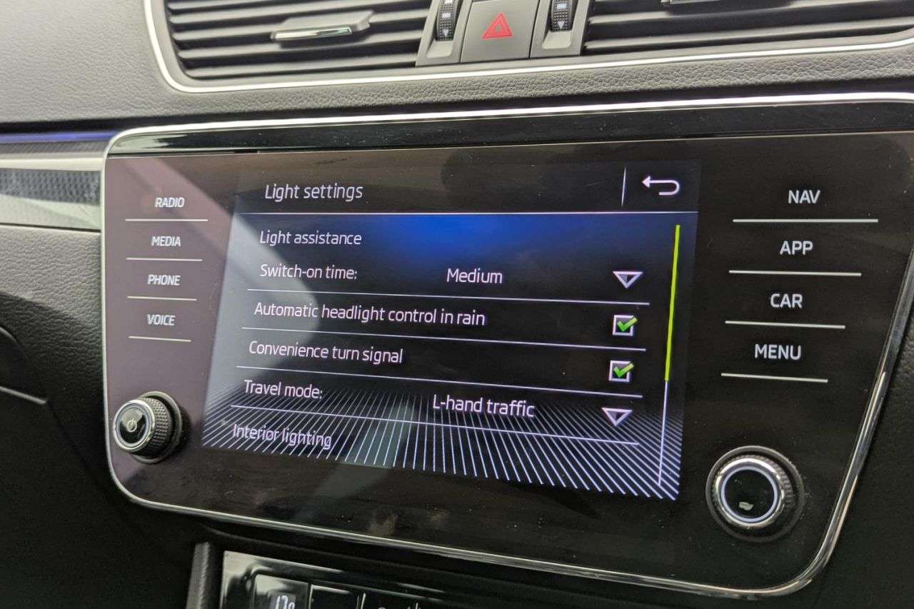 2019 SKODA SUPERB 2019 SKODA SUPERB