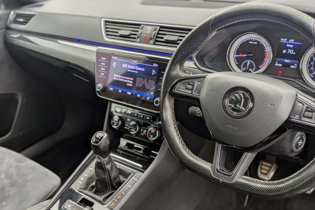 2019 SKODA SUPERB 2019 SKODA SUPERB