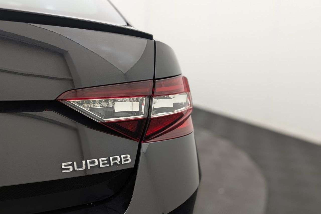 2019 SKODA SUPERB 2019 SKODA SUPERB