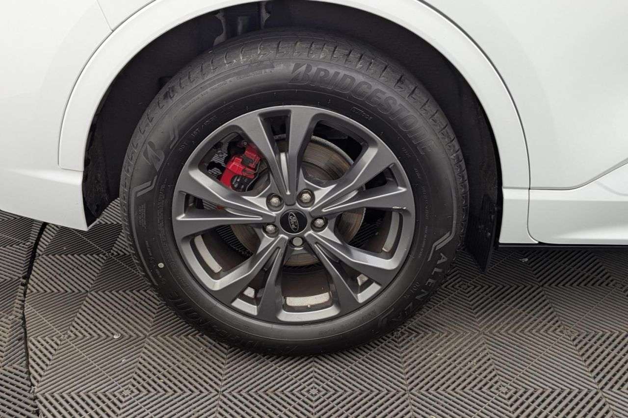 2023 FORD KUGA 2023 FORD KUGA