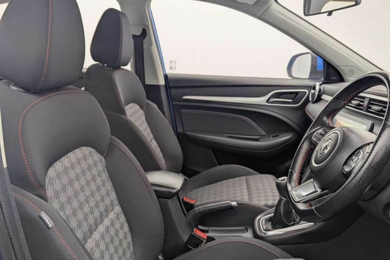 A 2023 MG MG ZS 1.5 VTi-TECH Excite SUV 5dr Petrol Manual Euro 6 (s/s) (106 ps) Award Winni A 2023 MG MG ZS 1.5 VTi-TECH Excite SUV 5dr Petrol Manual Euro 6 (s/s) (106 ps) Award Winni