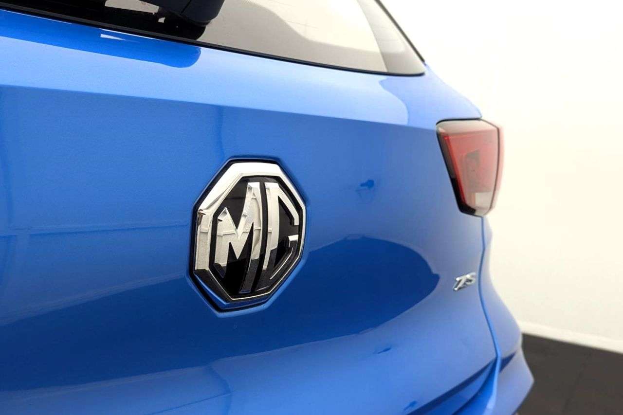 2023 MG MG ZS 2023 MG MG ZS