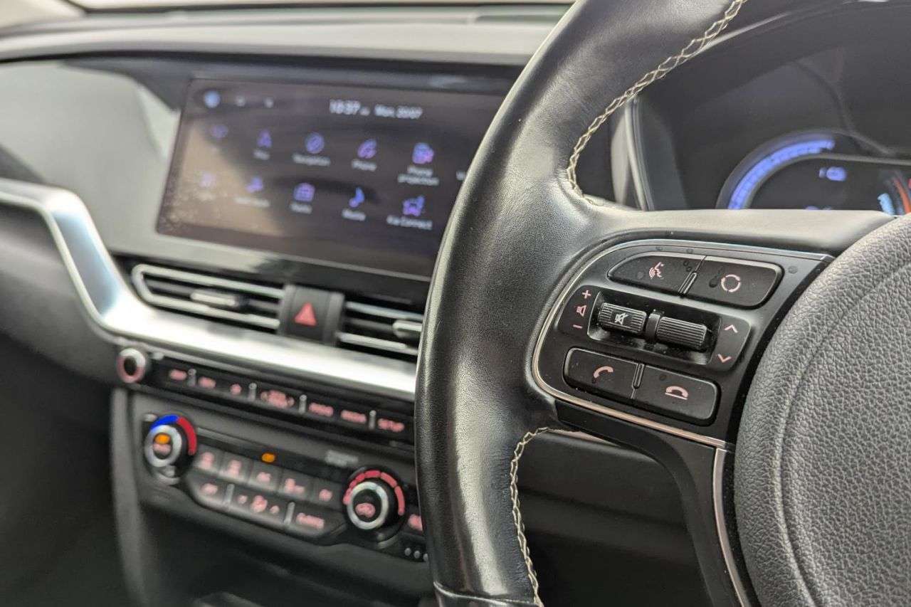 2022 KIA NIRO 2022 KIA NIRO