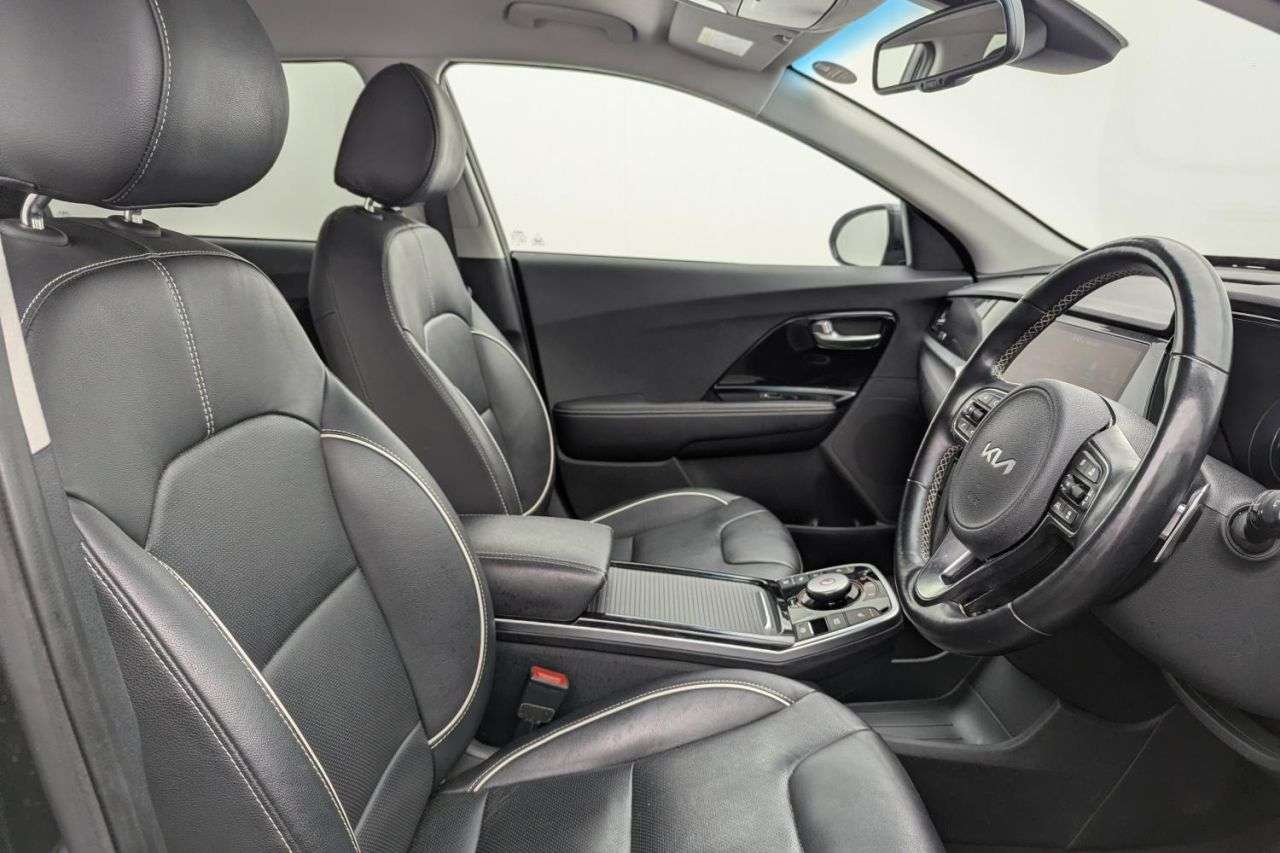 A 2022 KIA NIRO 64kWh 3 SUV 5dr Electric Auto (201 bhp) Award Winning 5 Star Dealership A 2022 KIA NIRO 64kWh 3 SUV 5dr Electric Auto (201 bhp) Award Winning 5 Star Dealership