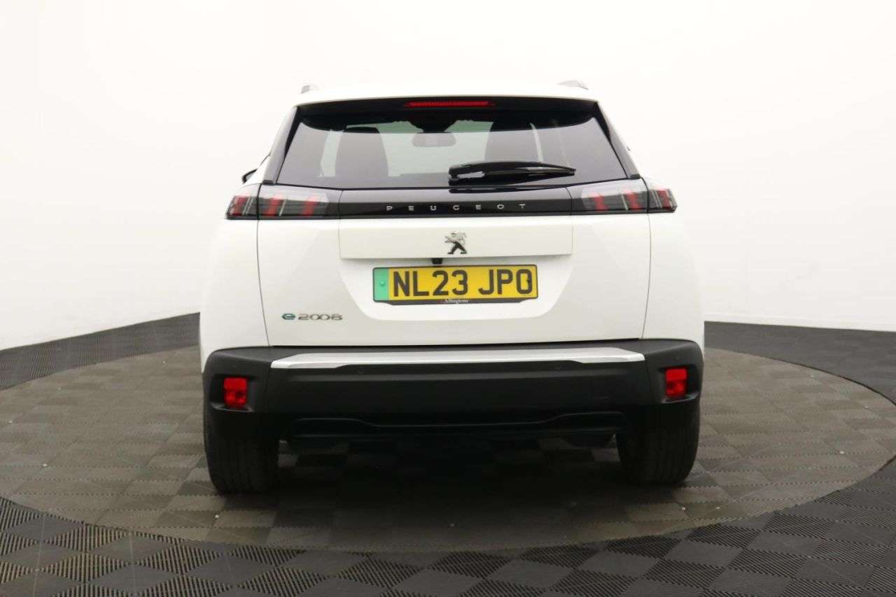 2023 PEUGEOT E-2008 2023 PEUGEOT E-2008