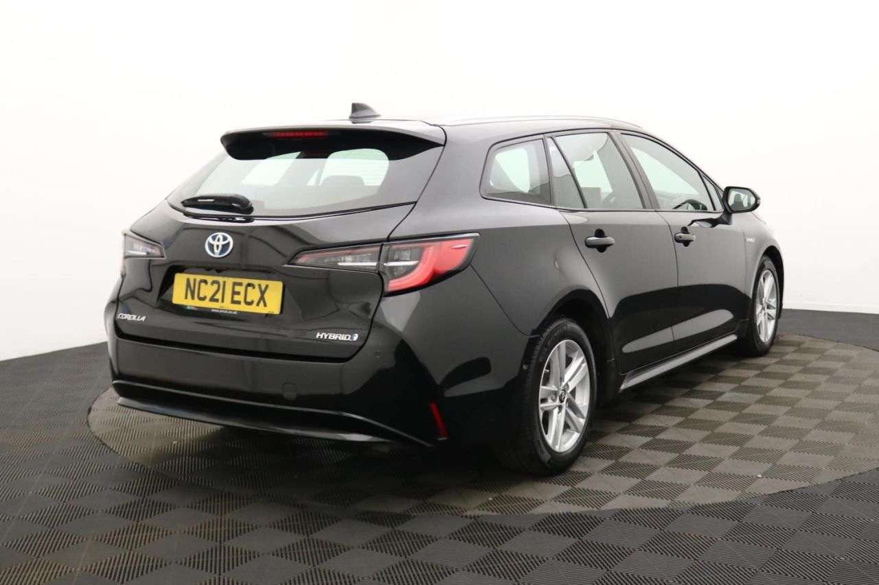 2021 TOYOTA COROLLA 2021 TOYOTA COROLLA