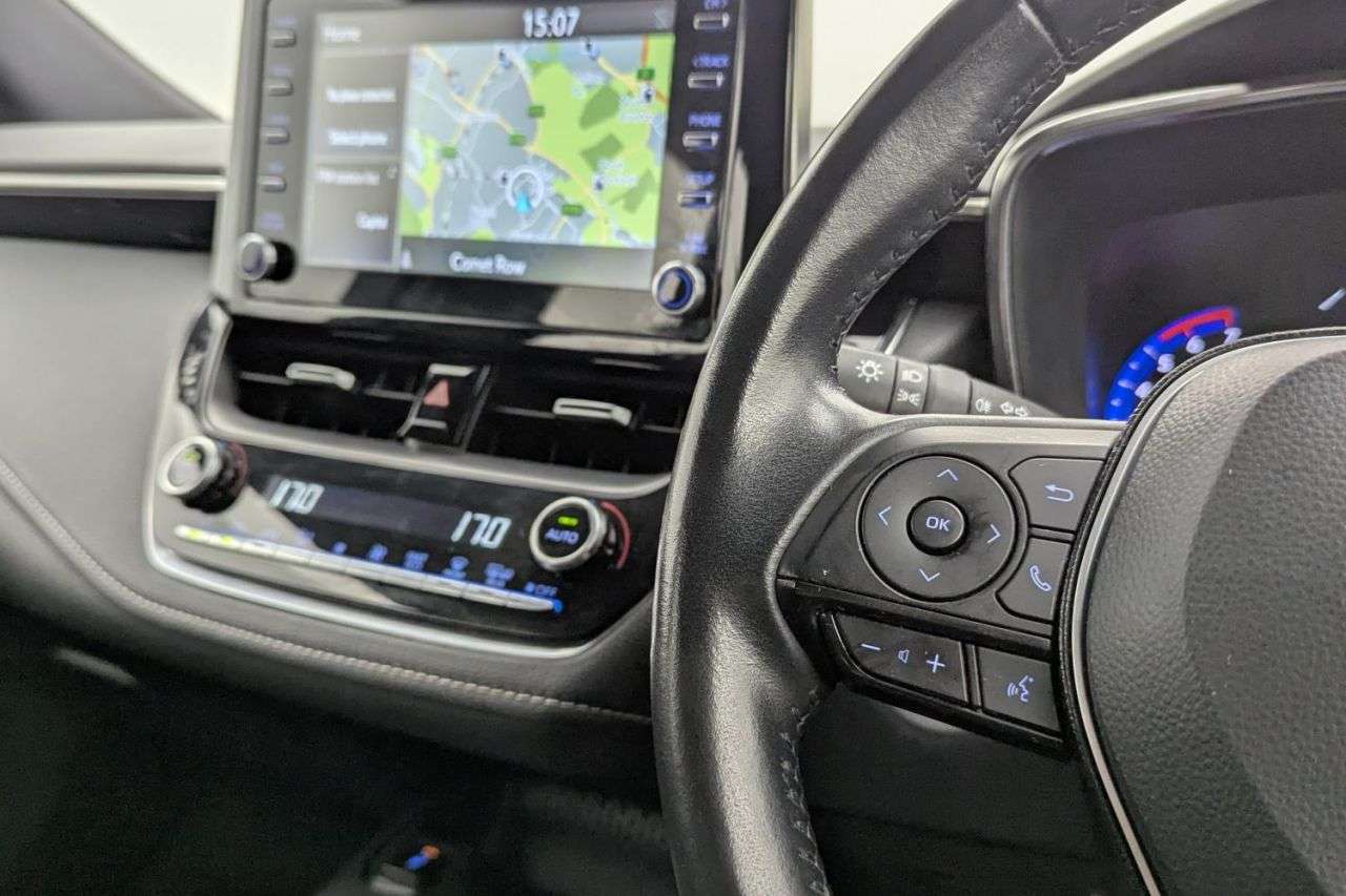 2021 TOYOTA COROLLA 2021 TOYOTA COROLLA