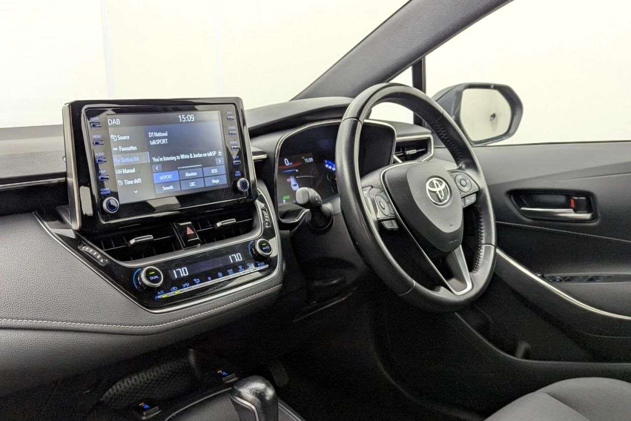 2021 TOYOTA COROLLA 2021 TOYOTA COROLLA