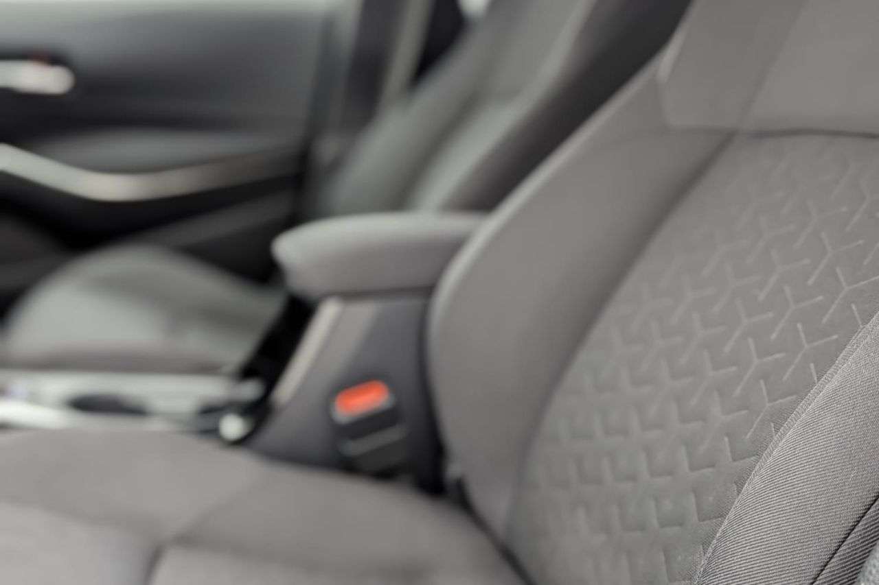 2021 TOYOTA COROLLA 2021 TOYOTA COROLLA