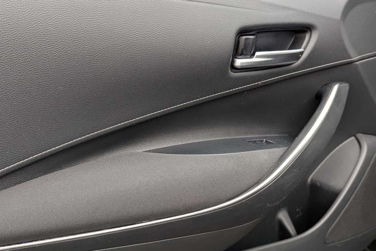 2021 TOYOTA COROLLA 2021 TOYOTA COROLLA