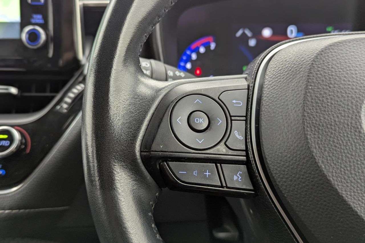 2021 TOYOTA COROLLA 2021 TOYOTA COROLLA