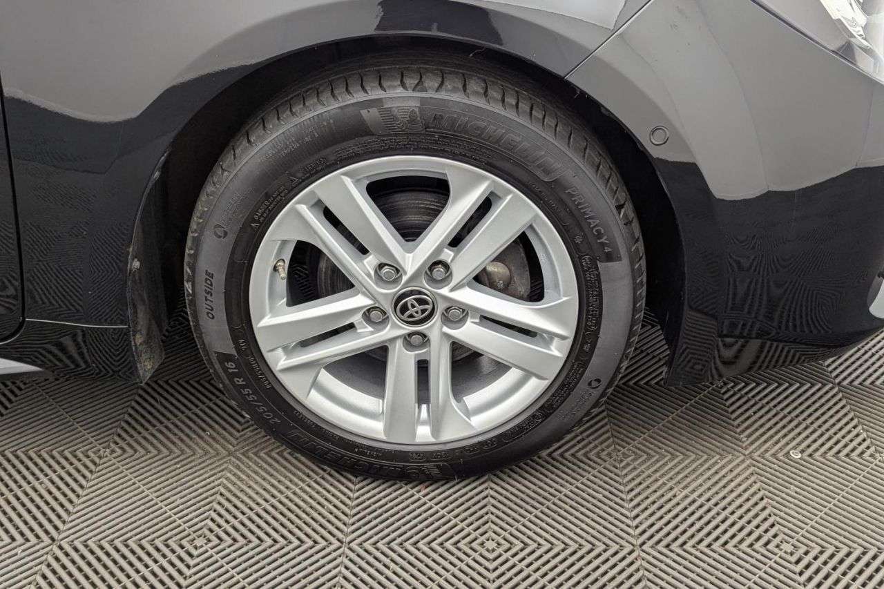 2021 TOYOTA COROLLA 2021 TOYOTA COROLLA