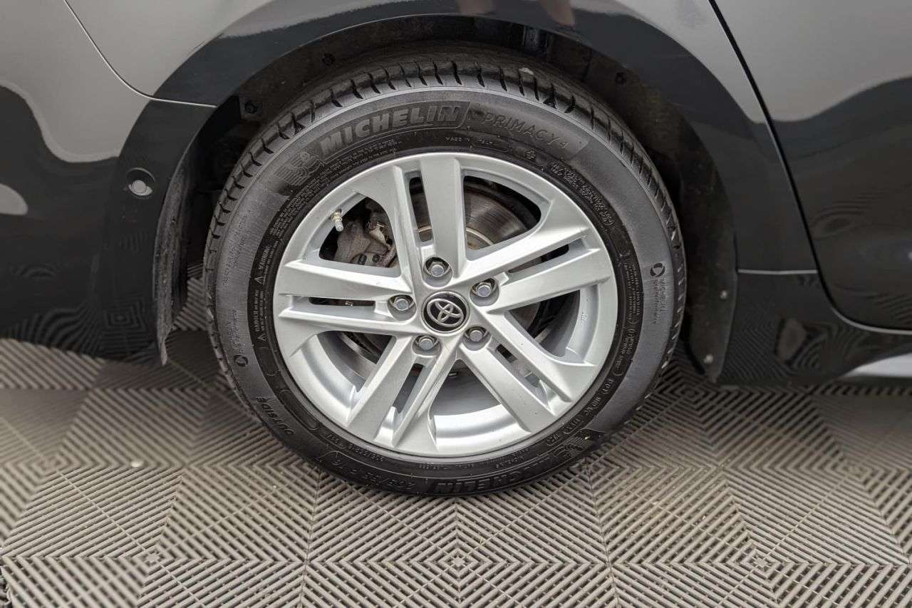 2021 TOYOTA COROLLA 2021 TOYOTA COROLLA