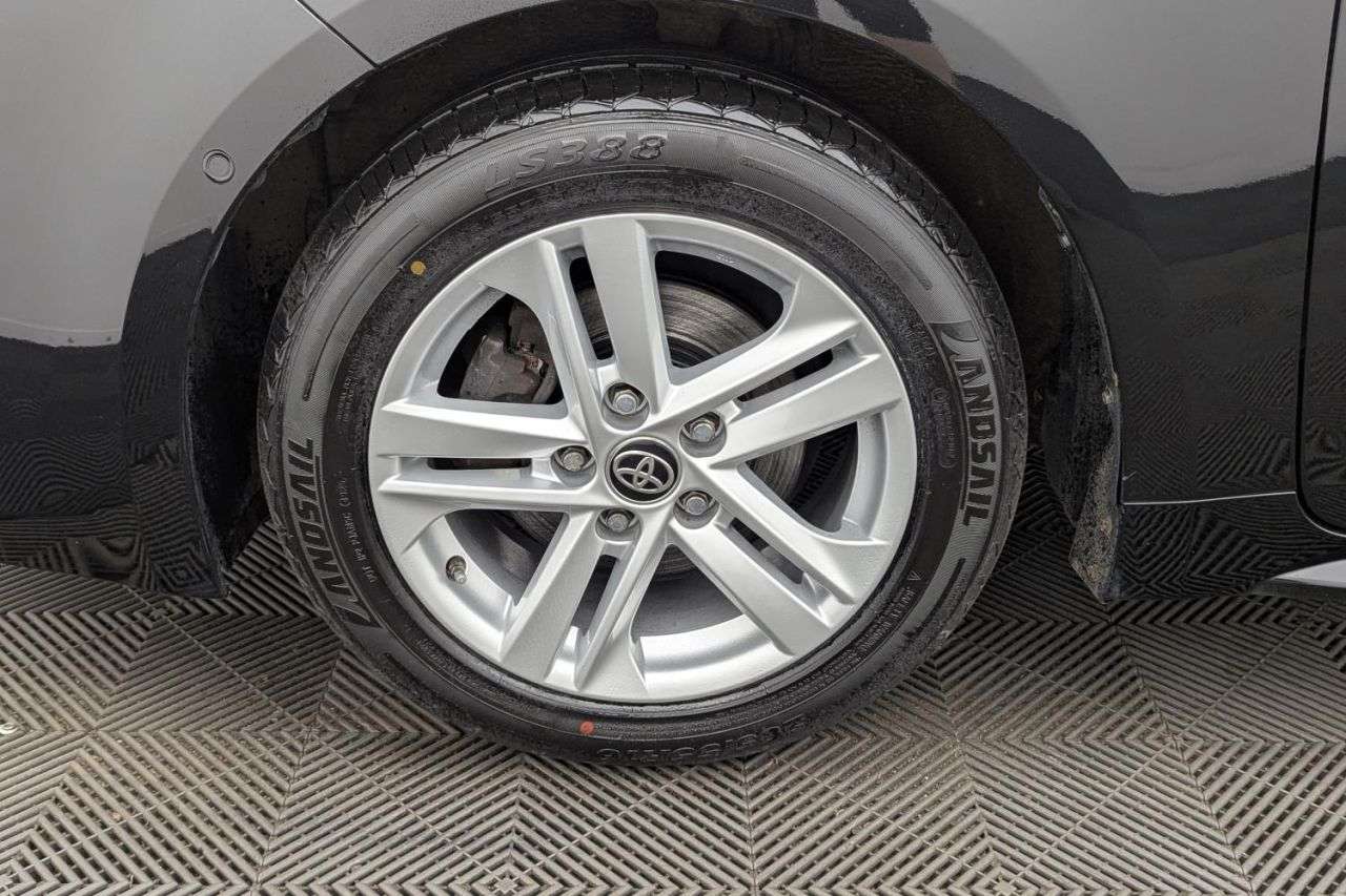 2021 TOYOTA COROLLA 2021 TOYOTA COROLLA