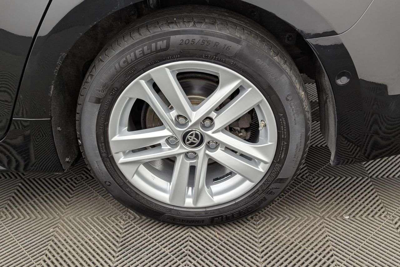 2021 TOYOTA COROLLA 2021 TOYOTA COROLLA
