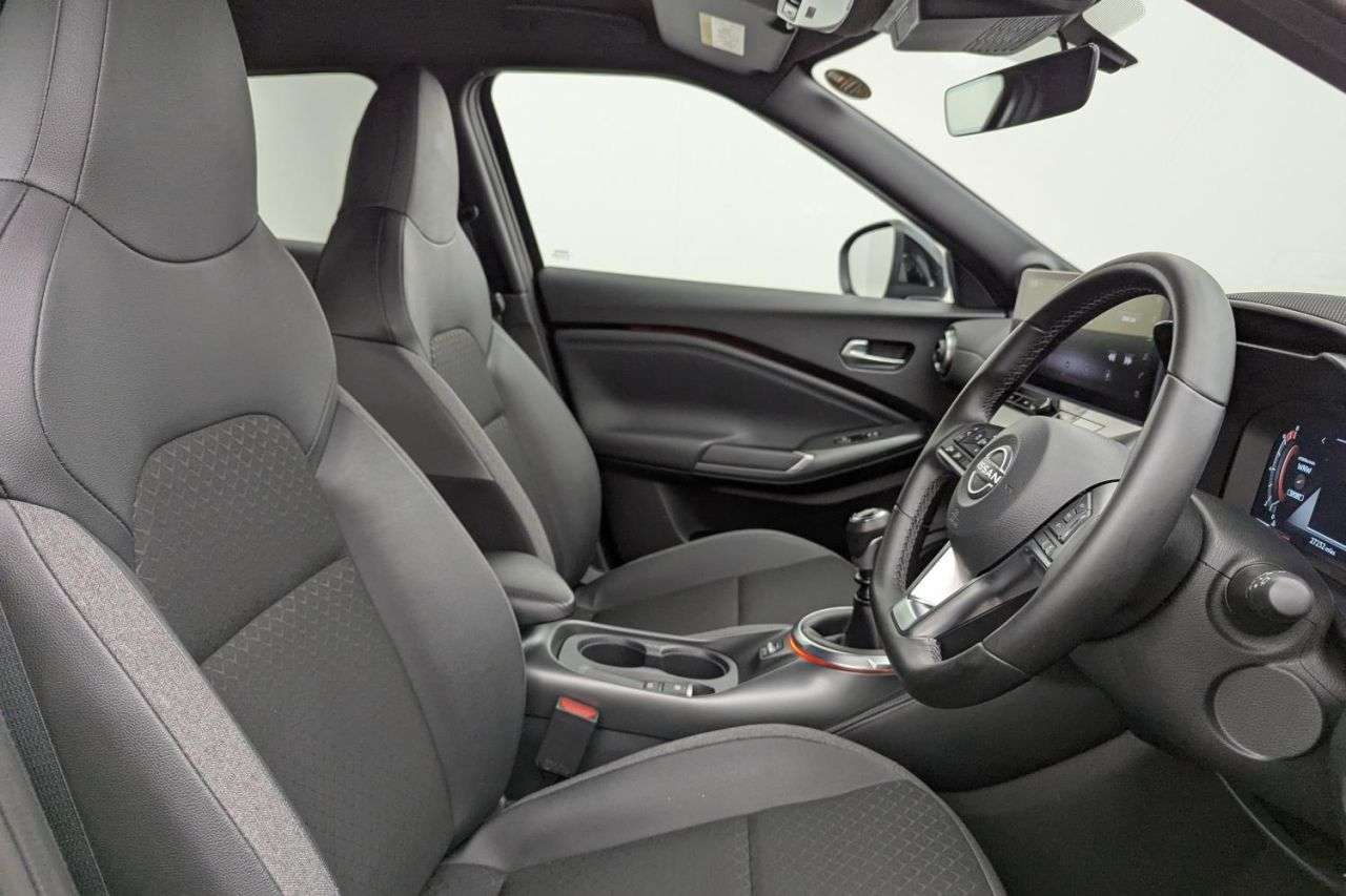 A 2025 NISSAN JUKE 1.0 DIG-T N-Connecta SUV 5dr Petrol Manual Euro 6 (s/s) (114 ps) Award Winn A 2025 NISSAN JUKE 1.0 DIG-T N-Connecta SUV 5dr Petrol Manual Euro 6 (s/s) (114 ps) Award Winn