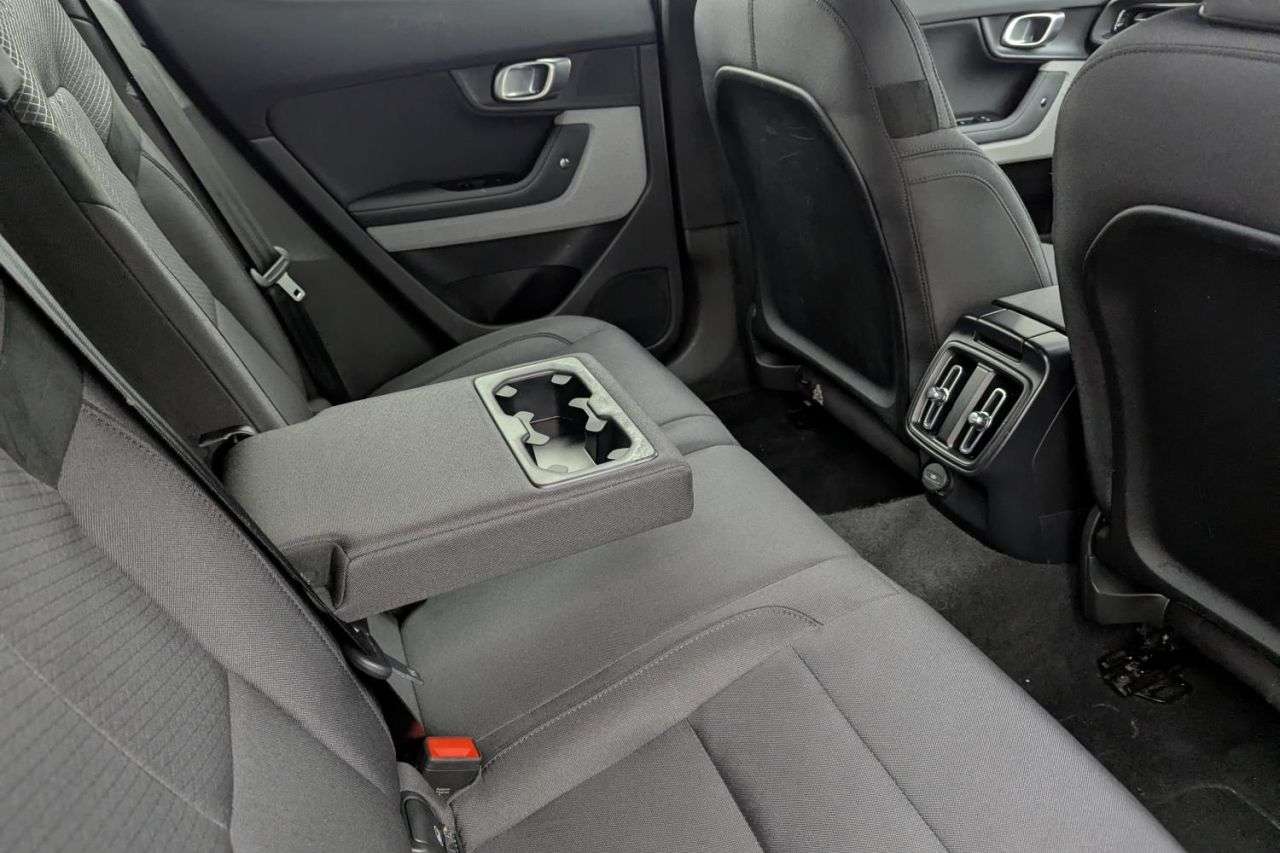 2022 POLESTAR POLESTAR 2 2022 POLESTAR POLESTAR 2