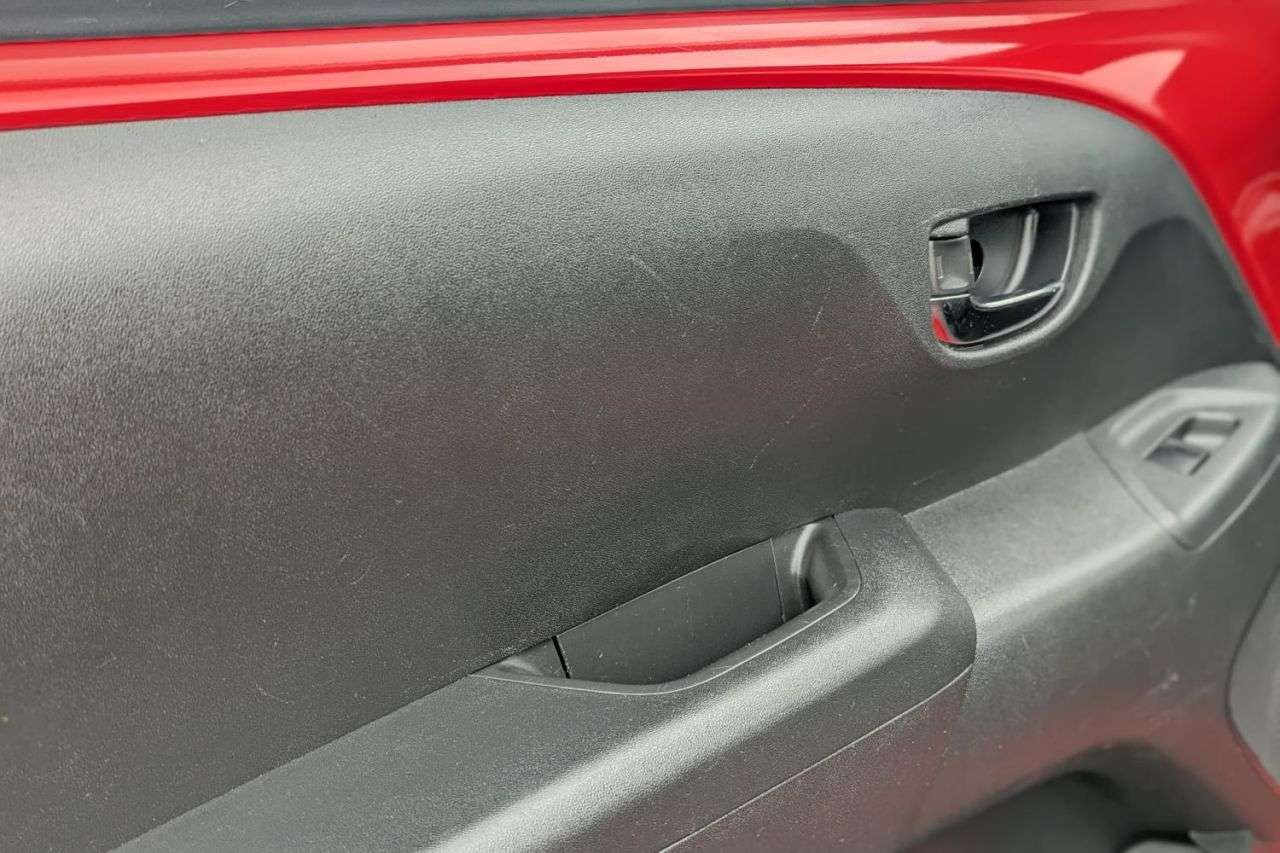 2015 PEUGEOT 108 2015 PEUGEOT 108