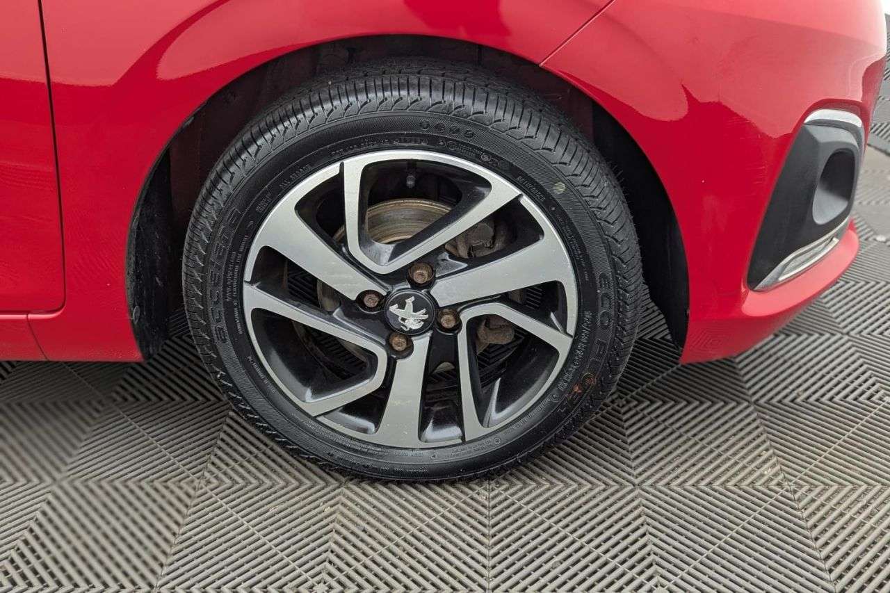 2015 PEUGEOT 108 2015 PEUGEOT 108