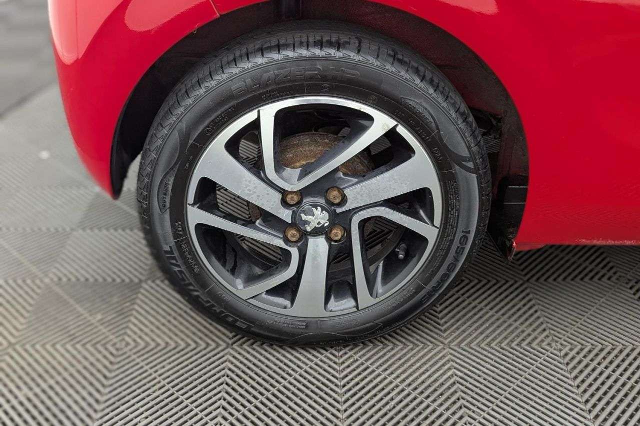 2015 PEUGEOT 108 2015 PEUGEOT 108