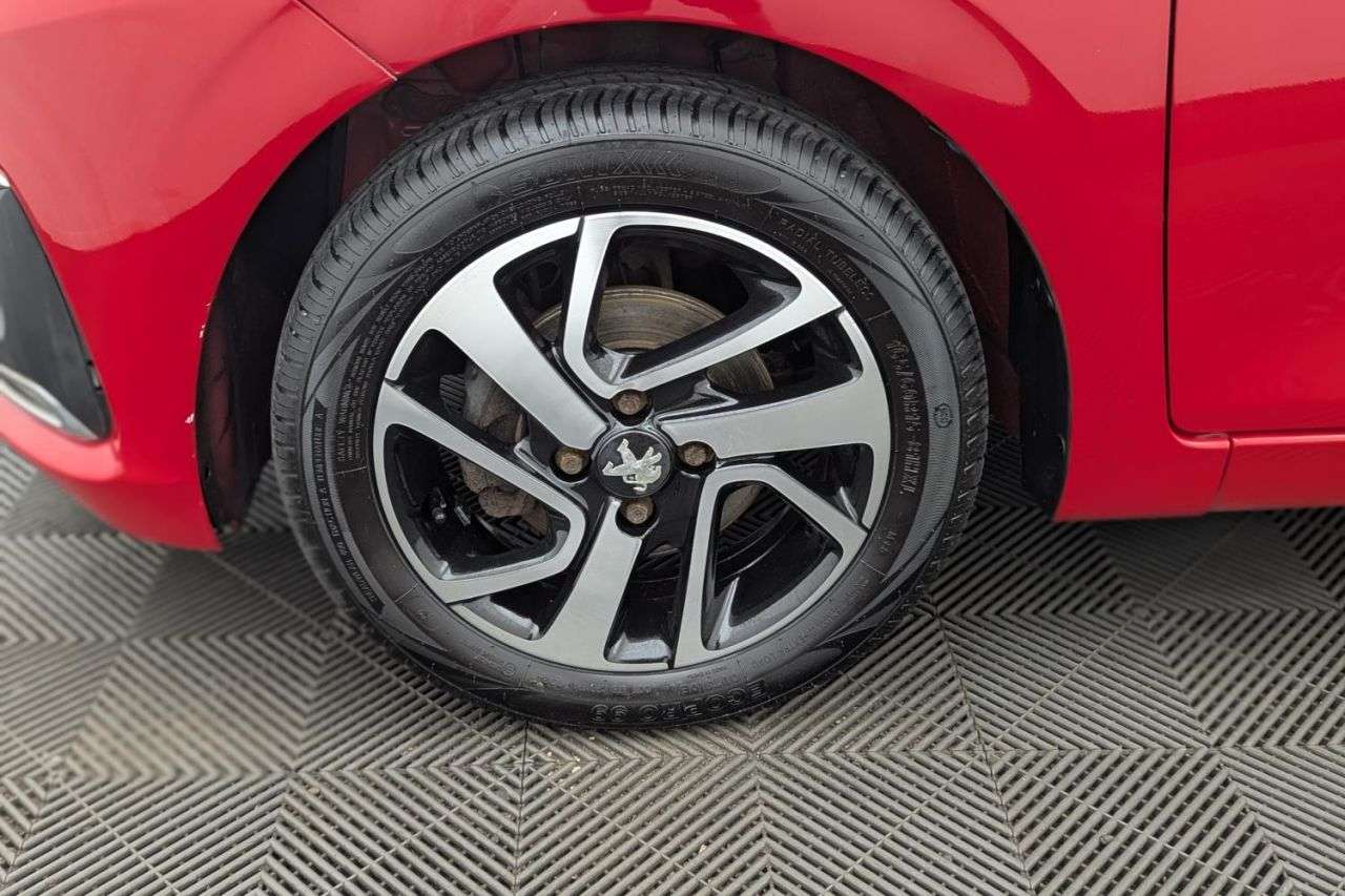 2015 PEUGEOT 108 2015 PEUGEOT 108