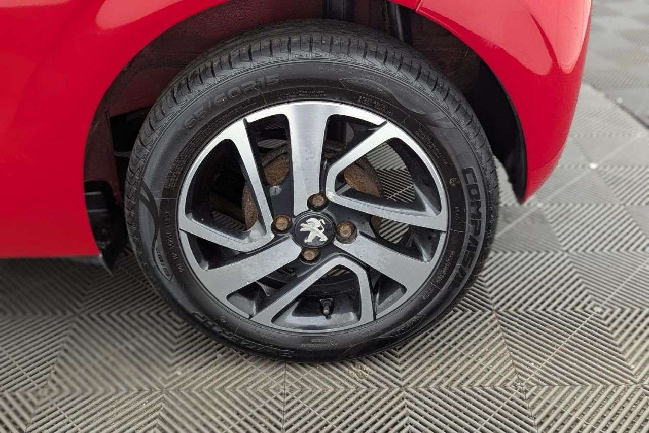 2015 PEUGEOT 108 2015 PEUGEOT 108