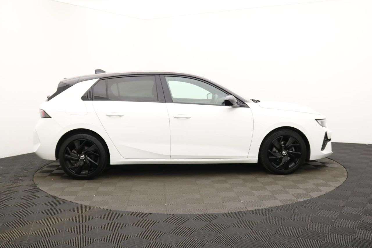 A 2022 VAUXHALL ASTRA 1.2 Turbo GS Line Hatchback 5dr Petrol Manual Euro 6 (s/s) (130 ps) Award W A 2022 VAUXHALL ASTRA 1.2 Turbo GS Line Hatchback 5dr Petrol Manual Euro 6 (s/s) (130 ps) Award W