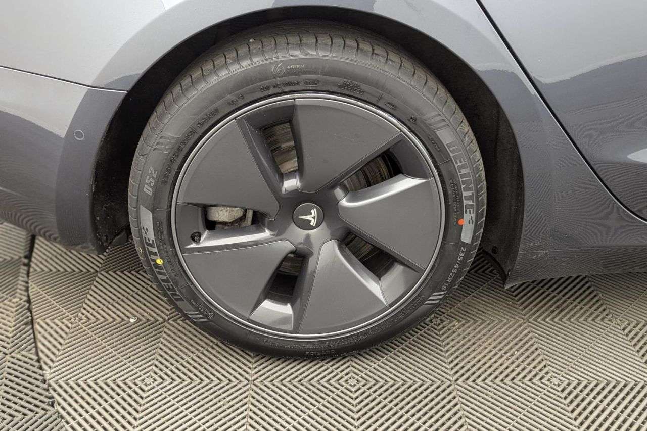 2020 TESLA MODEL 3 2020 TESLA MODEL 3