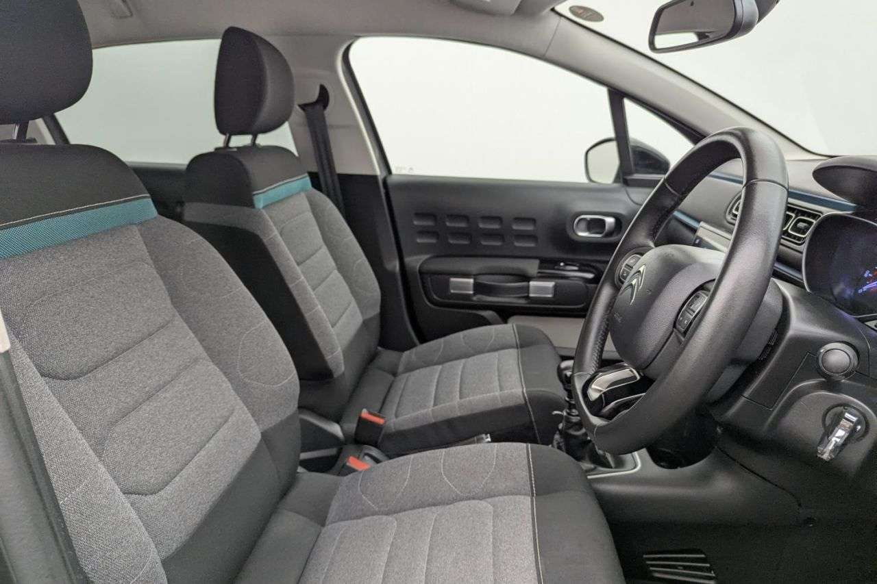 A 2023 CITROEN C3 1.2 PureTech Shine Plus Hatchback 5dr Petrol Manual Euro 6 (s/s) (110 ps) A A 2023 CITROEN C3 1.2 PureTech Shine Plus Hatchback 5dr Petrol Manual Euro 6 (s/s) (110 ps) A